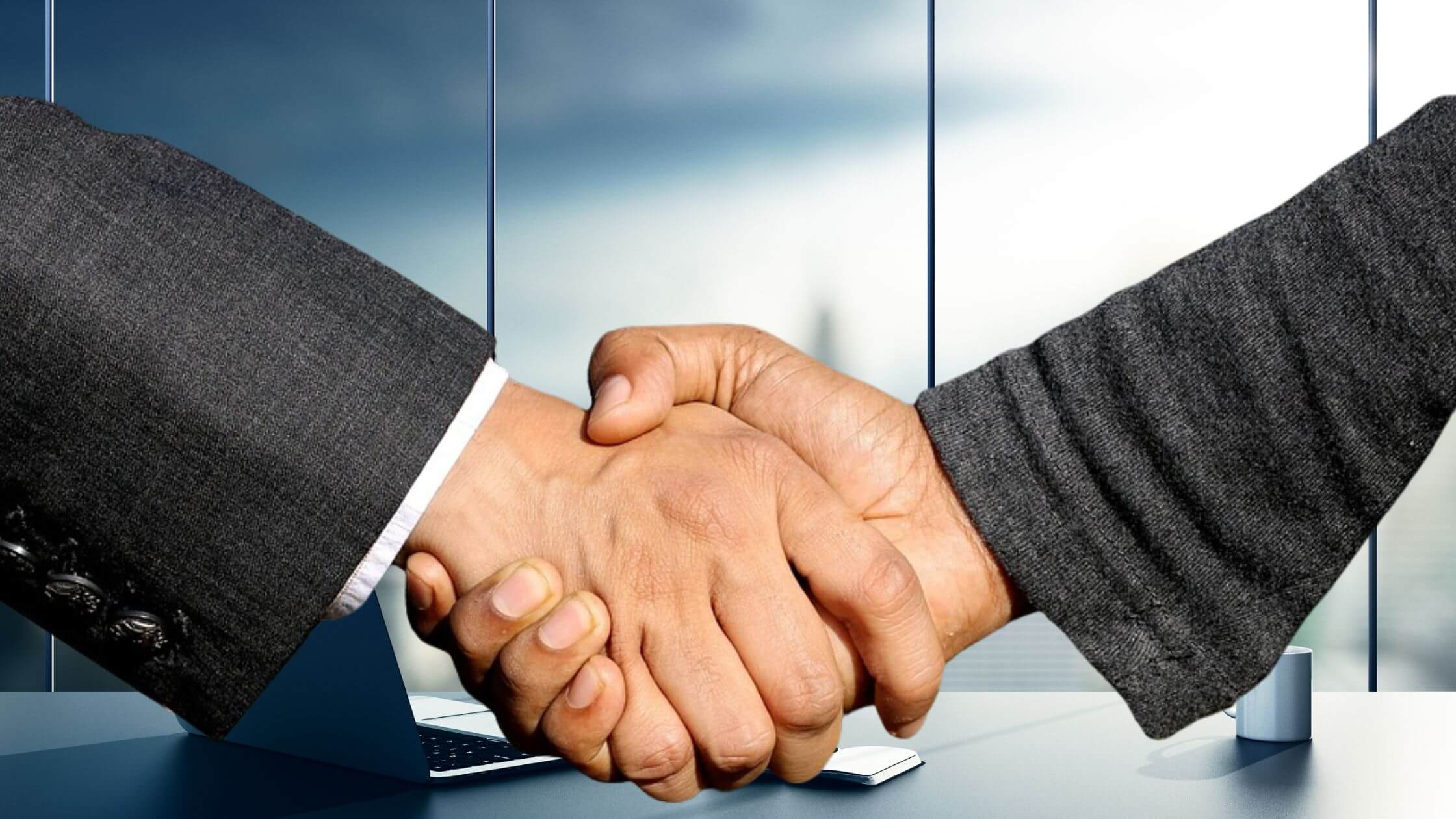 גלה איך שיתוף פעולה נדל"ן פיננסי בין יועץ משכנתאות רוי בן יוסף ועורכת הדין רונה בן יוסף יכול להבטיח רכישת נדל"ן חכמה ובטוחה.